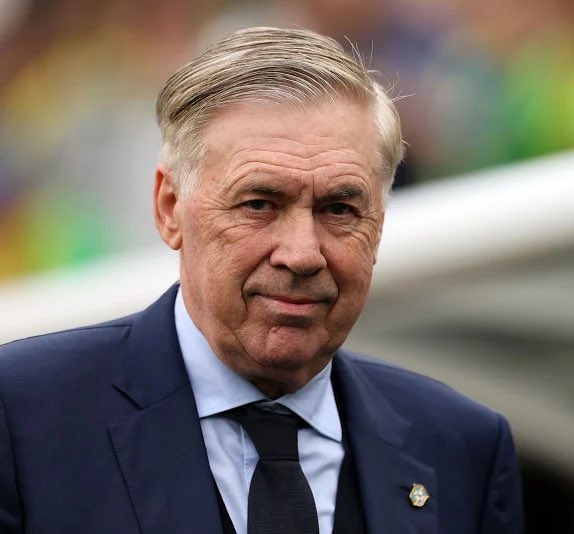 timdrakebrasil's tweet photo. 🚨 MEU DEUS! Carlo Ancelotti NÃO escalou Tim Drake para Brasil x Haiti hoje. https://t.co/5lKAJf5CqT