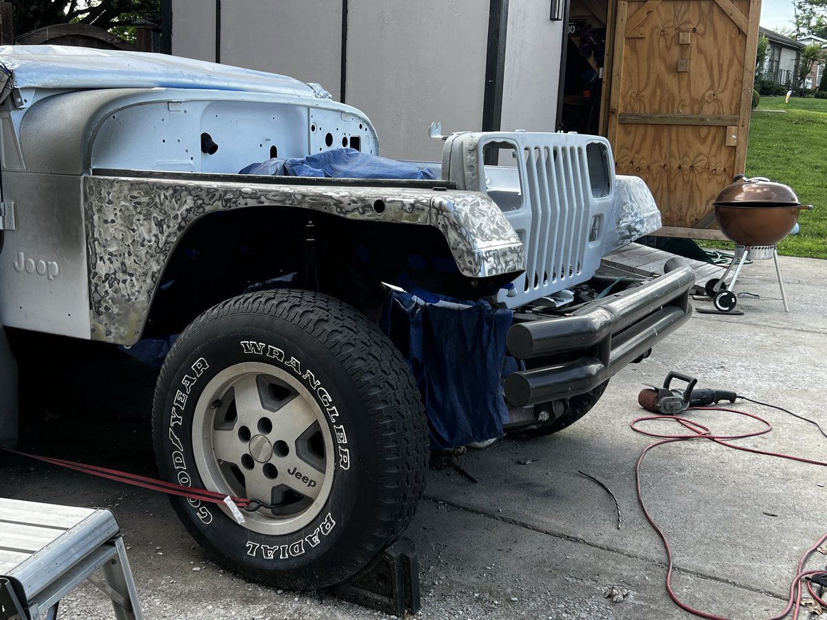 HalfWitLabs's tweet photo. This thing might be the death of me, but one way or another, it's getting done! #jeepyj https://t.co/HHJVq0VvwB