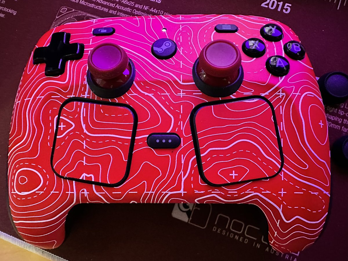 SurkitClimber's tweet photo. @dbrand Wow, now theres a better look.. now all it needs is a dbrand grip for it??? wink wink… ya know????? https://t.co/AeVksgG90l