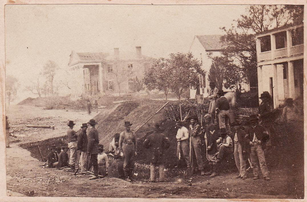 CW_Alabama's tweet photo. #OTD Jun. 19, 1864

Granger's Dist. of N. Ala.

Decatur
Pvt. A.A. Van Vlack, Co. F, 18th Mich. Inf.: "Regt. went out on a scout last night. We went out 5 miles. We did not see any Rebs. They come up within sight of our pickets most every day but they do not offer to shoot at us." https://t.co/kkUArjN6W4