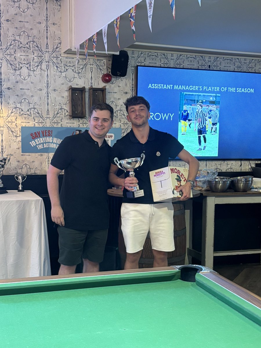 TheWellowFC's tweet photo. Assistant Mangers player of the year- Brad Crow
The skipper claims Marris’s player of the year for his pure quality and leadership over the season https://t.co/SPD76dIFRp