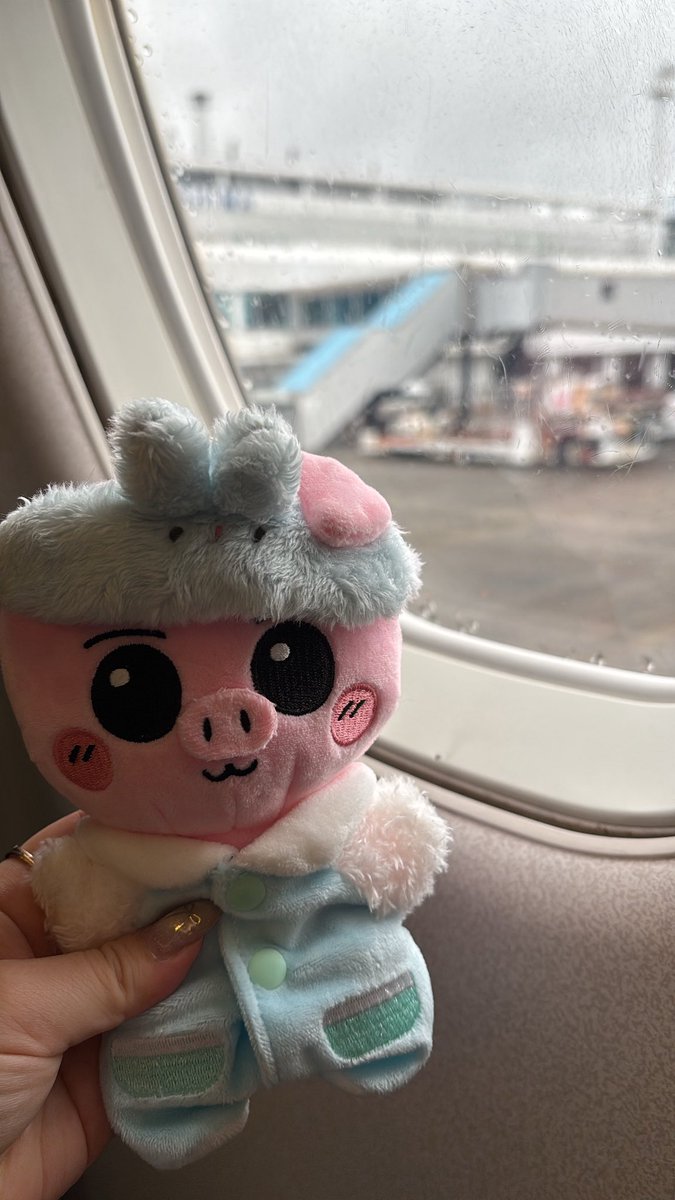 bo____30's tweet photo. いくぞ〜✈️ https://t.co/1wf5LhrwBW