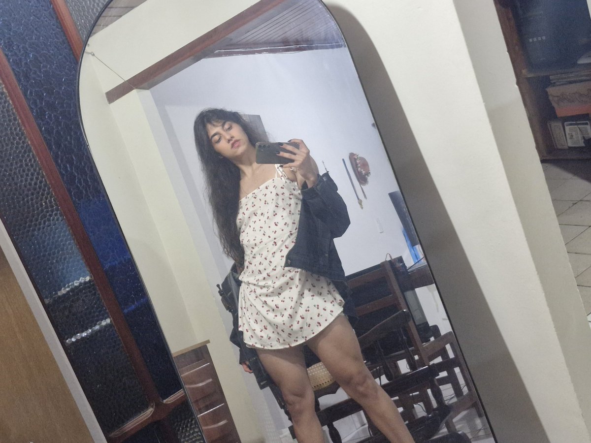 RitsuNamines2's tweet photo. Deixa eu te dar uma chave de coxa https://t.co/0W9uD1RwLh