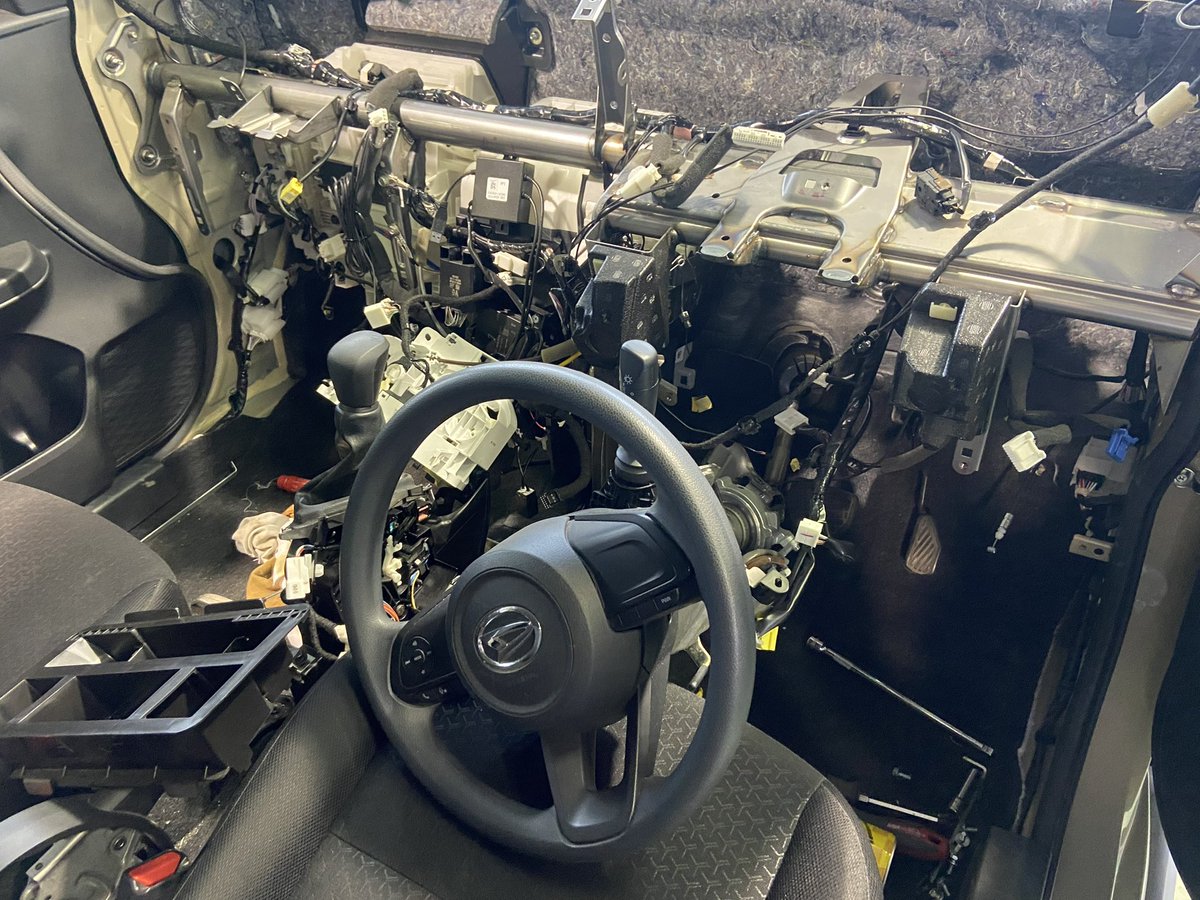 チームMHO 自動車整備士 tweet media