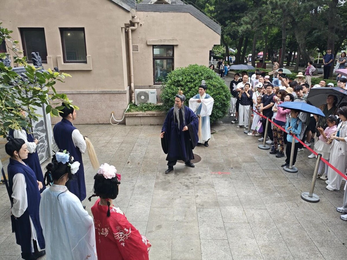 QingdaoAmazing's tweet photo. Today's Laoshan is not only
the majestic landmark of
"the foremost among the famous mountains on the sea"
but also
a vibrant experiential venue for Dragon Boat Festival folk cultural traditions https://t.co/XRTErBEnvS