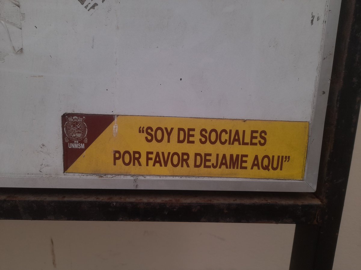 jorgemeza__'s tweet photo. soy de sociales por favor déjame aquí. me dio pena :c https://t.co/Vz4sNvQoki