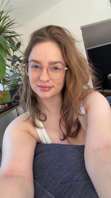 Hannah Smith tweet media