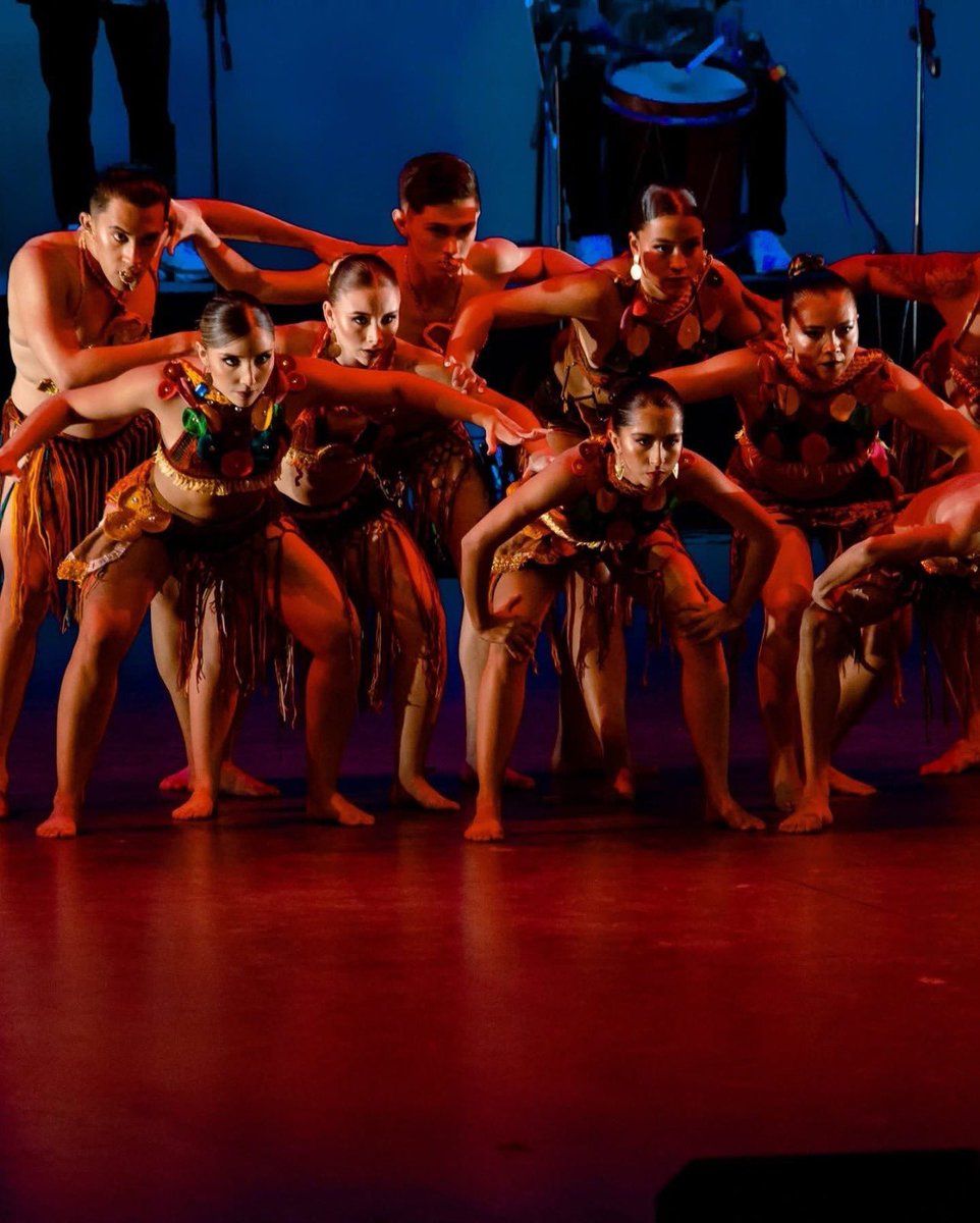 LuisAlbHerre's tweet photo. 🌎💃 El mundo entero llegará a Tecomatlán a través de la música, la danza y la tradición.

Este 20 de junio a las 11:00 a.m., vive el 3er Festival Internacional de Folclore “Las Culturas del Mundo” en el Teatro “Aquiles Córdova Morán”.

#FolclorDelMundoEnTecomatlán https://t.co/70ISdlTK5u