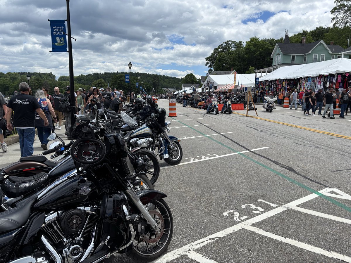 Davis_Miller17's tweet photo. Laconia Bike Week has been a blast! 🏍️

We still have two days left, so make sure to stop by the @TPAction booth at the Weirs Drive-In to

- Check your voter registration 🗳️
- Sign up for our coalitions 📝
- Grab some fun free buttons and stickers 🇺🇸 https://t.co/9W21LBlRmh