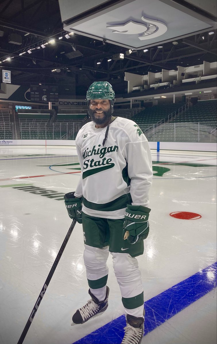 ShawnRespert's tweet photo. Appreciate the opportunity to share some time with @coachfitz51 + @MSU_Football, @MSU_Basketball and @MSU_Hockey…the university should be grateful and blessed to have you both! Every road shouldn’t be traveled but I am indebted that our roads crossed! https://t.co/gcbDNOSXp7