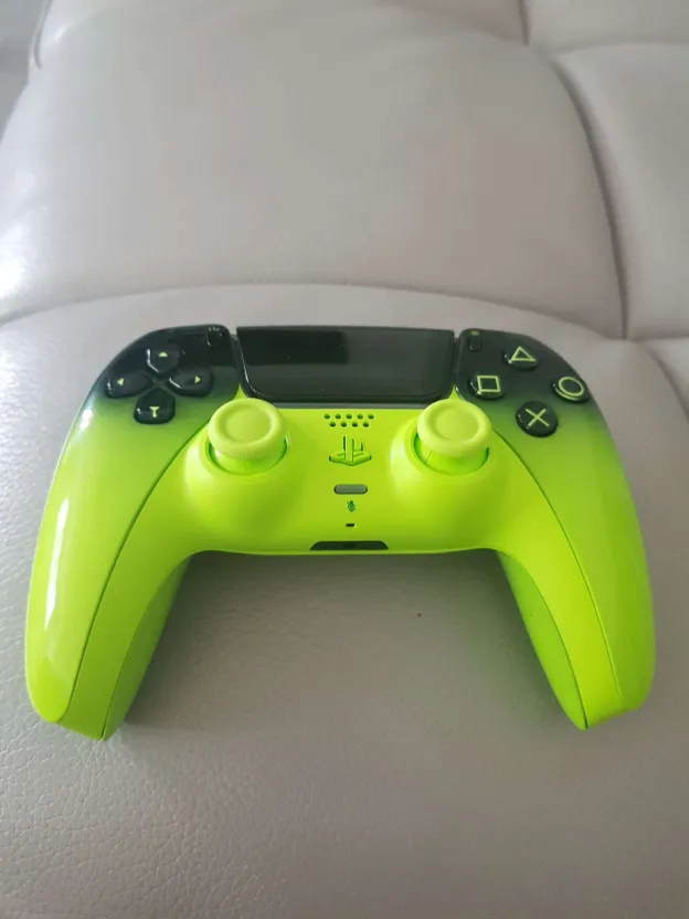 _FuruAlpha_'s tweet photo. Leveling up my setup 💚 https://t.co/QOhTtjrFQw