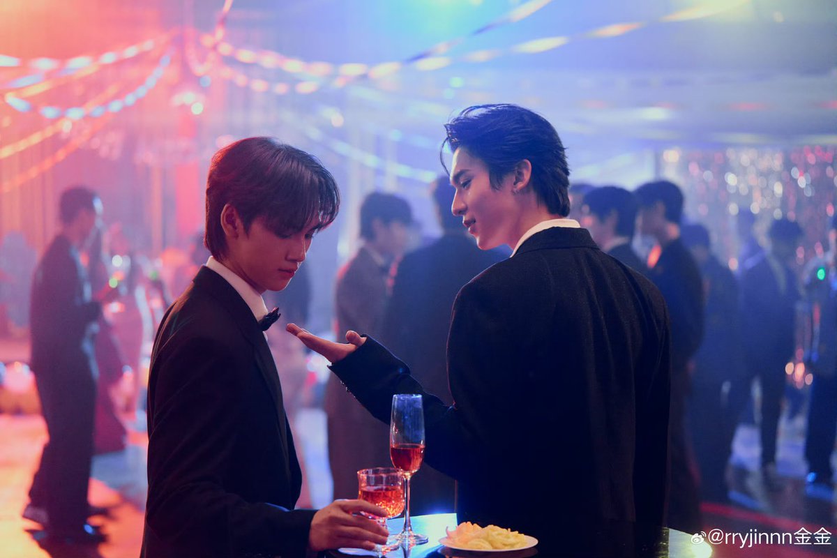 RYUJINPATJI_OFC's tweet photo. ( #𝗥𝗝𝗣𝗝_𝗨𝗽𝗱𝗮𝘁𝗲𝘀 )

190626 
— 𝗪𝗲𝗶𝗯𝗼 𝘂𝗽𝗱𝗮𝘁𝗲 : 𝗿𝗿𝘆𝗷𝗶𝗻𝗻𝗻金金

20ListsTheSeries 😆❤️

#ryujinpatji , #ริวจินแพทจิ https://t.co/1HvsmE64Qk