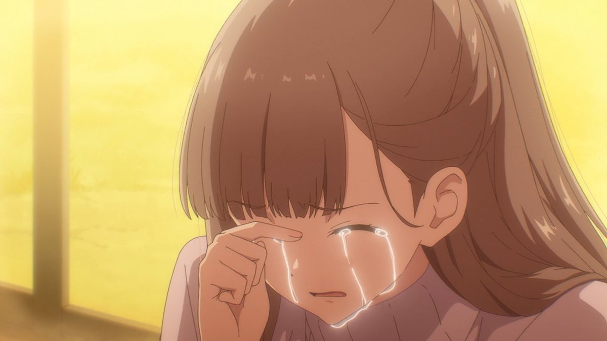 DailyRoshidere's tweet photo. Even a Replica Can Fall in Love Episode 11 ✅

Un super épisode, assez triste à la fin où Nao fond en larmes pour Ryo.

Nao et le double de Sanada vont aller à Fujinomiya faire une excursion tandis que Sunao et le vrai Sanada vont tous deux en voyage scolaire à Kyoto.  

Nao et Sanada vont croiser Shun, l'ancien petit ami de Ryo, et il est au courant que Nao et Sanada sont des Doppeldanger.
Il va les emmener tous les deux chez la grand-mère adoptive de Ryo et la grand-mère va raconter l'enfance de Ryo, quand elle a été logée et choyée par les grands-parents qui ont traité Ryo comme leur propre enfant. 
Ryo était une fille très distante et silencieuse au début. Elle devient plus ouverte d'esprit grâce à la plantation des aliments et à la nature. 

Nao se mit à fondre en larmes pour Ryo qui l'avait considérée comme une grande amie partie trop tôt. 
#EvenaReplicaCanFallInLove #Romance #Drame #SchoolLife #SliceOfLife