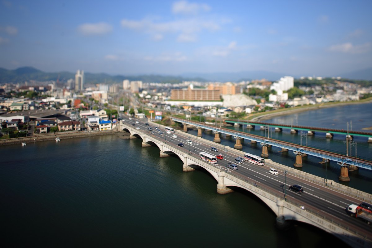 fukuchin_san's tweet photo. 西鉄バスの走る風景 https://t.co/mZqWiQ6Dh3