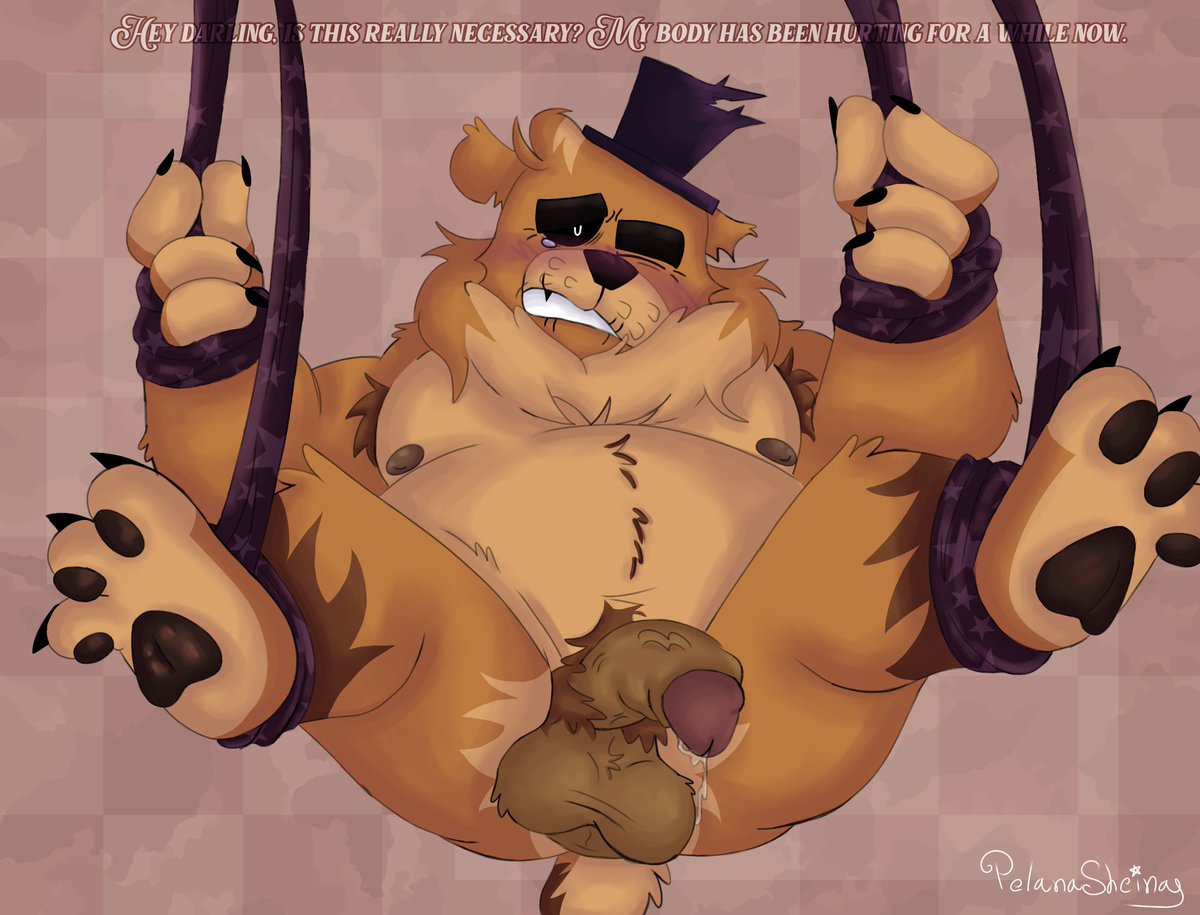 FreakSheina's tweet photo. Old fat bear https://t.co/KOKMY8xmFQ