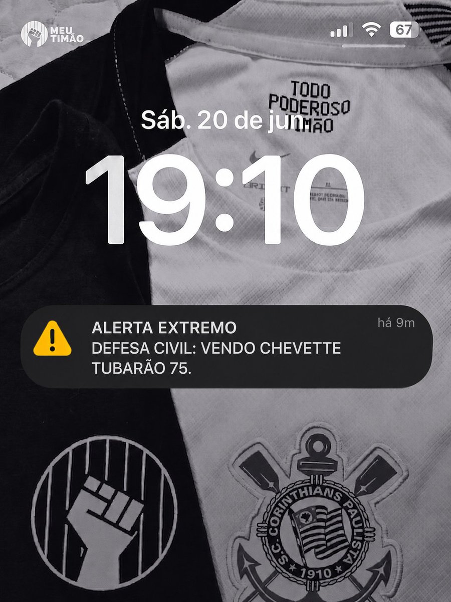 ciego___'s tweet photo. Meu celular apita do nada e aparece essa msg. https://t.co/fjcz6iE0X3