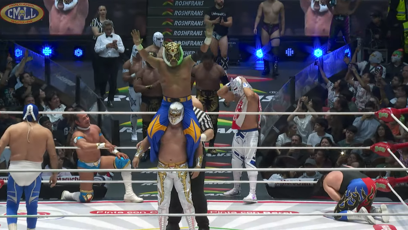 JJWilliamsWON's tweet photo. Thank you, Tiger Mask! #CMLL https://t.co/RPOh8PDwNl