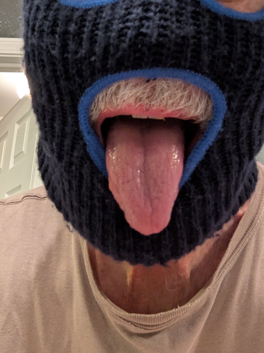 jacium29's tweet photo. @G0ddess_Sisters Thank you for the privilege of being your footslave, Supreme Celestial Goddess.  I lick your soles and suck your toes in my dreams  every night since I first begged you to let me be your slave.  You eventually accepted me and took my wallet, which relieved me. https://t.co/ifJHN6w9FL