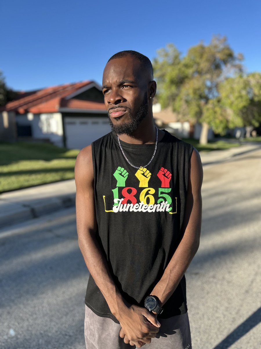 ikeeennna's tweet photo. roots run deep, promises we keep ✊🏿🖤 https://t.co/qI840yBcv5