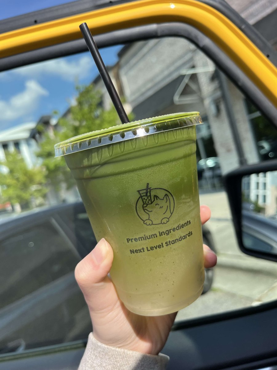 Bboyd5coxnet1's tweet photo. Try this 2-min iced honey lemon tea! Squeeze lemon, stir with hot water + 1 tsp honey, add ice. Refreshing and perfect for hot days! https://t.co/kFdpmGPjp8