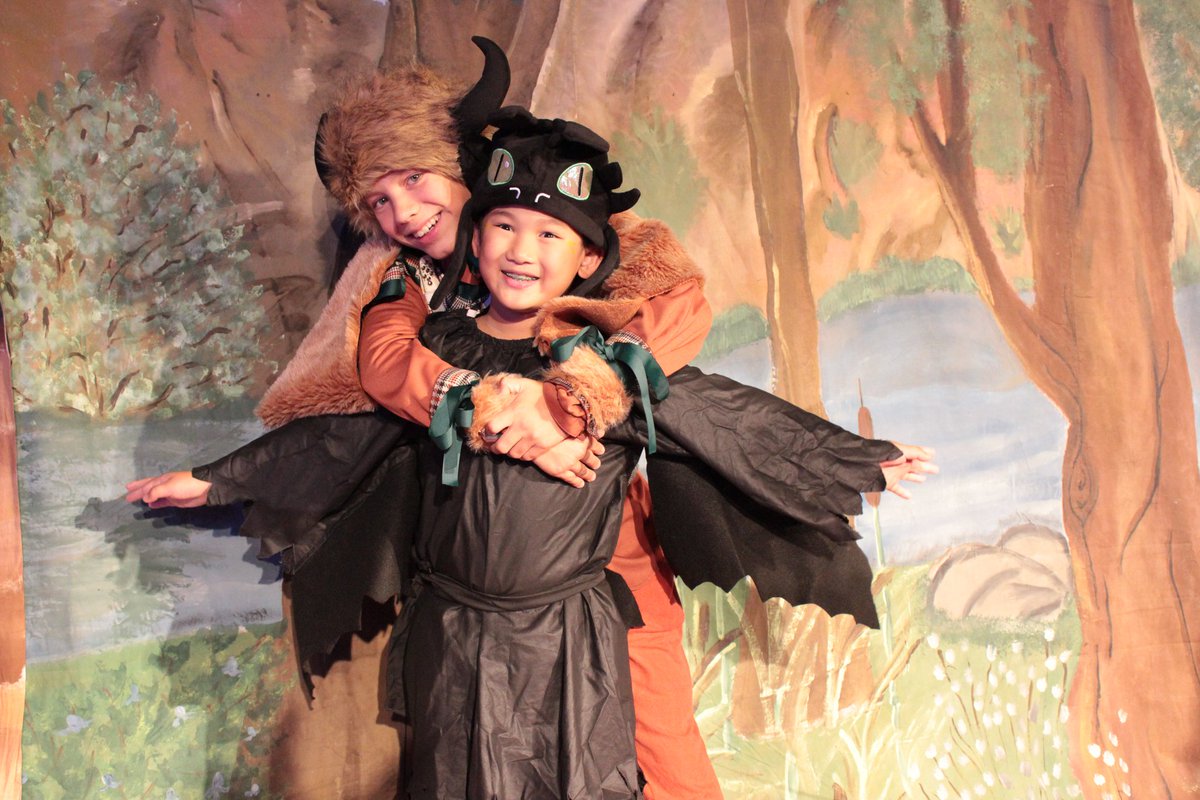StarsofTomorro4's tweet photo. “How to Properly Train Your Dragon” Camp, ages 6-14
M-Th, July 27-30, 2026, 8am-12:30pm https://t.co/6hZfV25PSf #starsoftomorrowchildrenstheater #dragon #summer2026 #redlandsca #kids https://t.co/FdU5zHpSDH