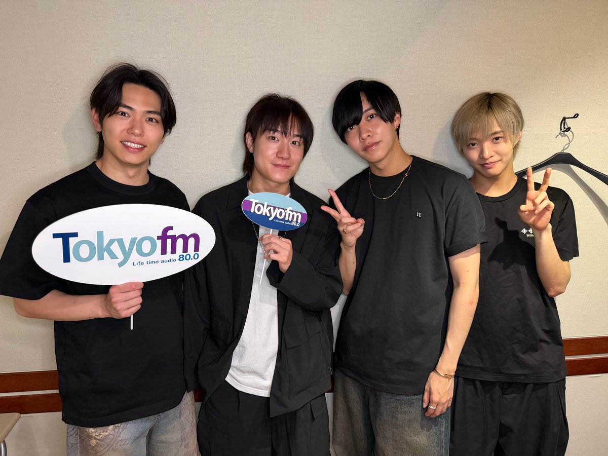 7mpickup_tfm's tweet photo. ＼#IMPickupアフタートーク 配信！📡／
【 https://t.co/32qwMPVNlv 】

🎙️担当：佐藤・影山・松井・椿🩷❤💛🧡

「後輩を可愛いと思う瞬間」を
リスナーのお便りから大考察🔍
後輩とのエピソードも！

🗯️俺ら先輩力、低すぎる🤣
🗯️IMP.は陰だから😅

@_7mp_official_
 #IMP. #IMPickup #TOKYOFM https://t.co/JWHGsVL0G0