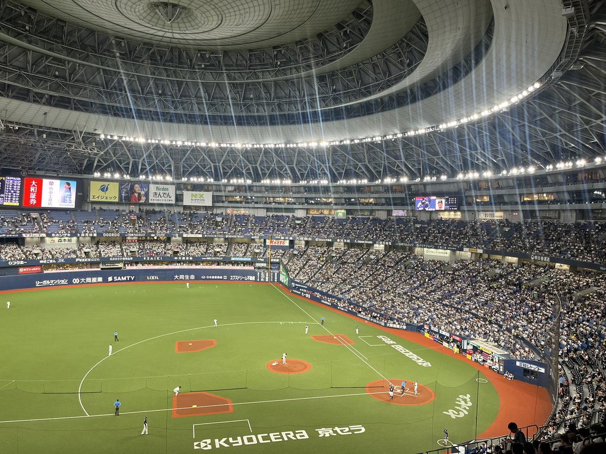 makube06's tweet photo. 野球見に行ってまーす https://t.co/isQDmv6HME
