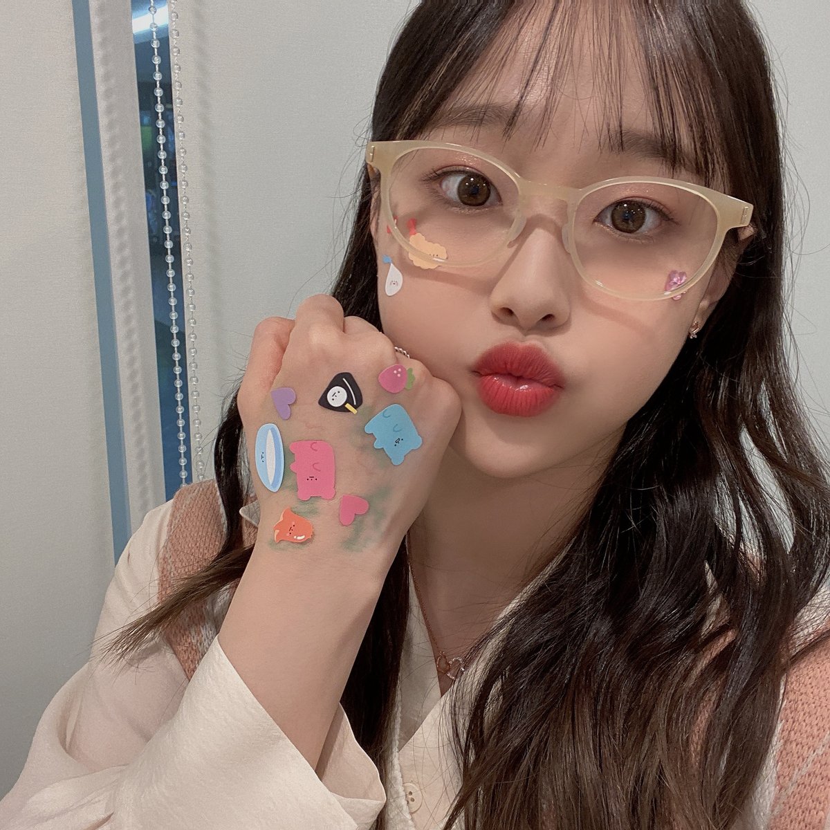 idalsoselcabot's tweet photo. #LOONA #이달의소녀 ✨ https://t.co/nBcjtFvHA7
