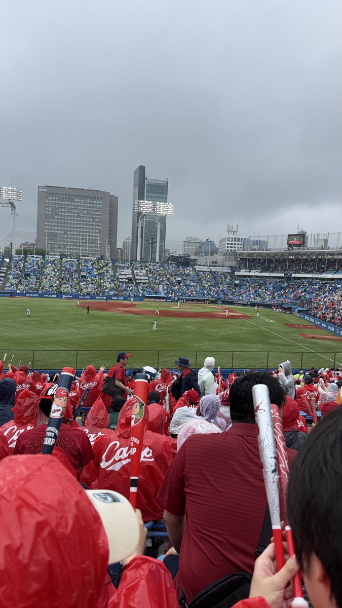 Koijya_'s tweet photo. 雨ウザイ～ https://t.co/cLpyLitdZR