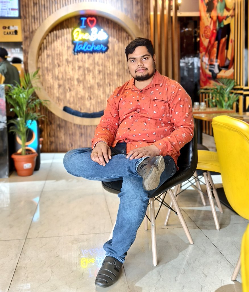 santoshpradhanM's tweet photo. Elegance is the only beauty that never fades ✨
#SANTOSH_PRADHAN https://t.co/jZh1b2ZBt7