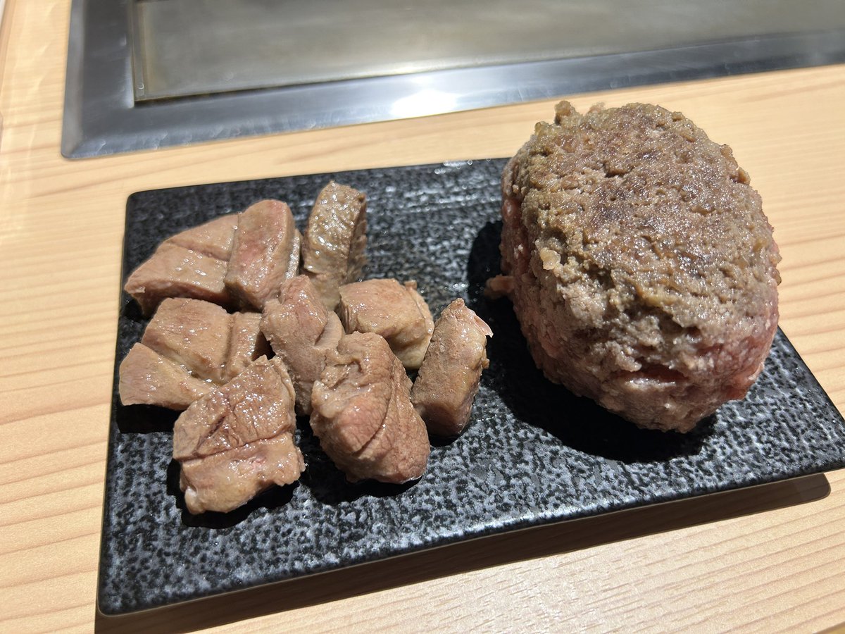 kaze_ssbu's tweet photo. 美味しいハンバーグ食べた🫰🏻🫰🏻🫰🏻 https://t.co/pDySaP7OgX
