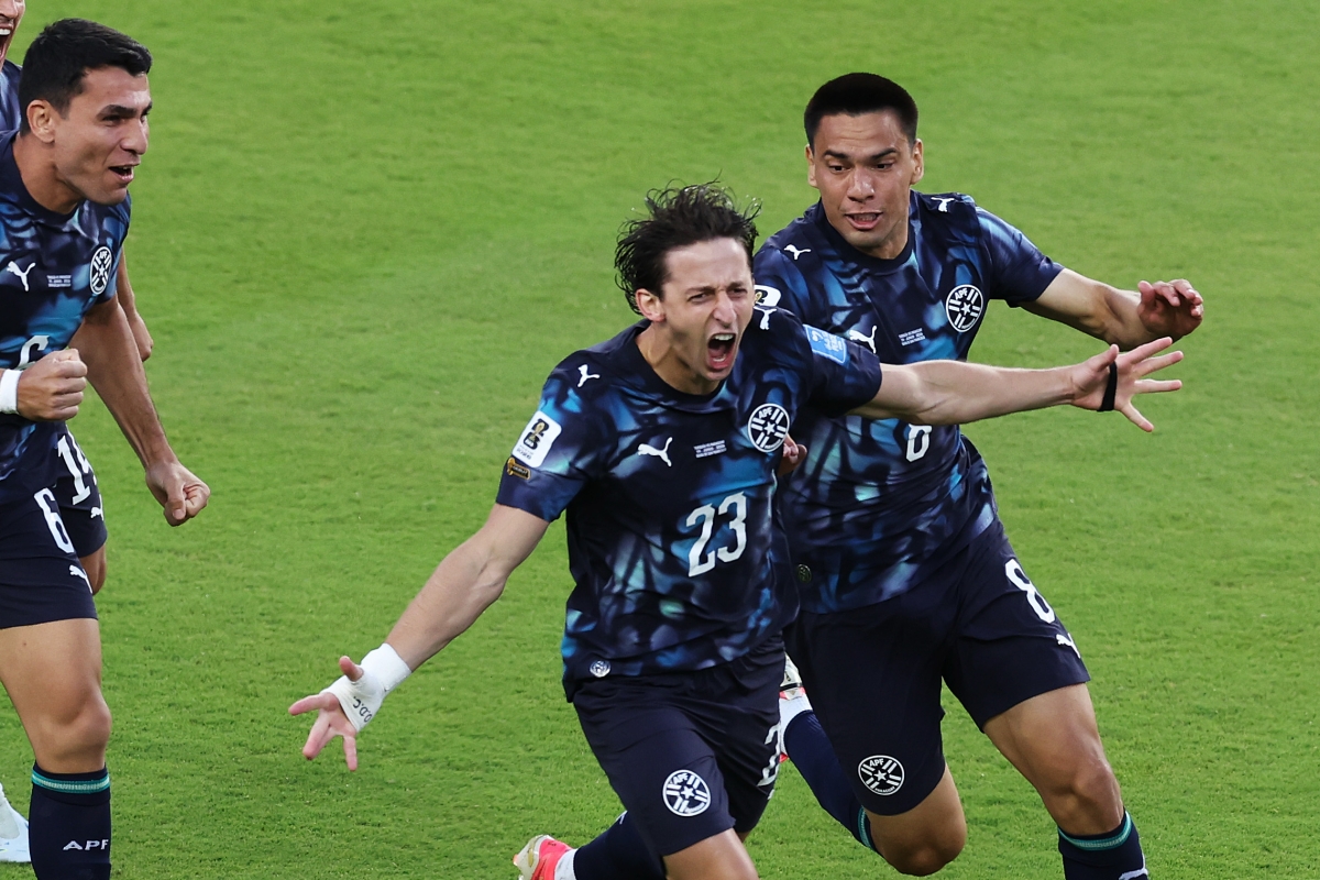 SoccerKingJP's tweet photo. 🇹🇷試合結果🇵🇾
10番が“新ルール”で一発退場も…パラグアイが1点死守で初勝利　連敗のトルコは敗退決定
https://t.co/qtwFSWcd8u

🗣編集部より
「ギュレル、ユルディズらトルコの攻撃陣が不発。パラグアイが10人で逃げ切り、最終節でオーストラリアとの直接対決に臨みます」 https://t.co/8BvMLj60Bx