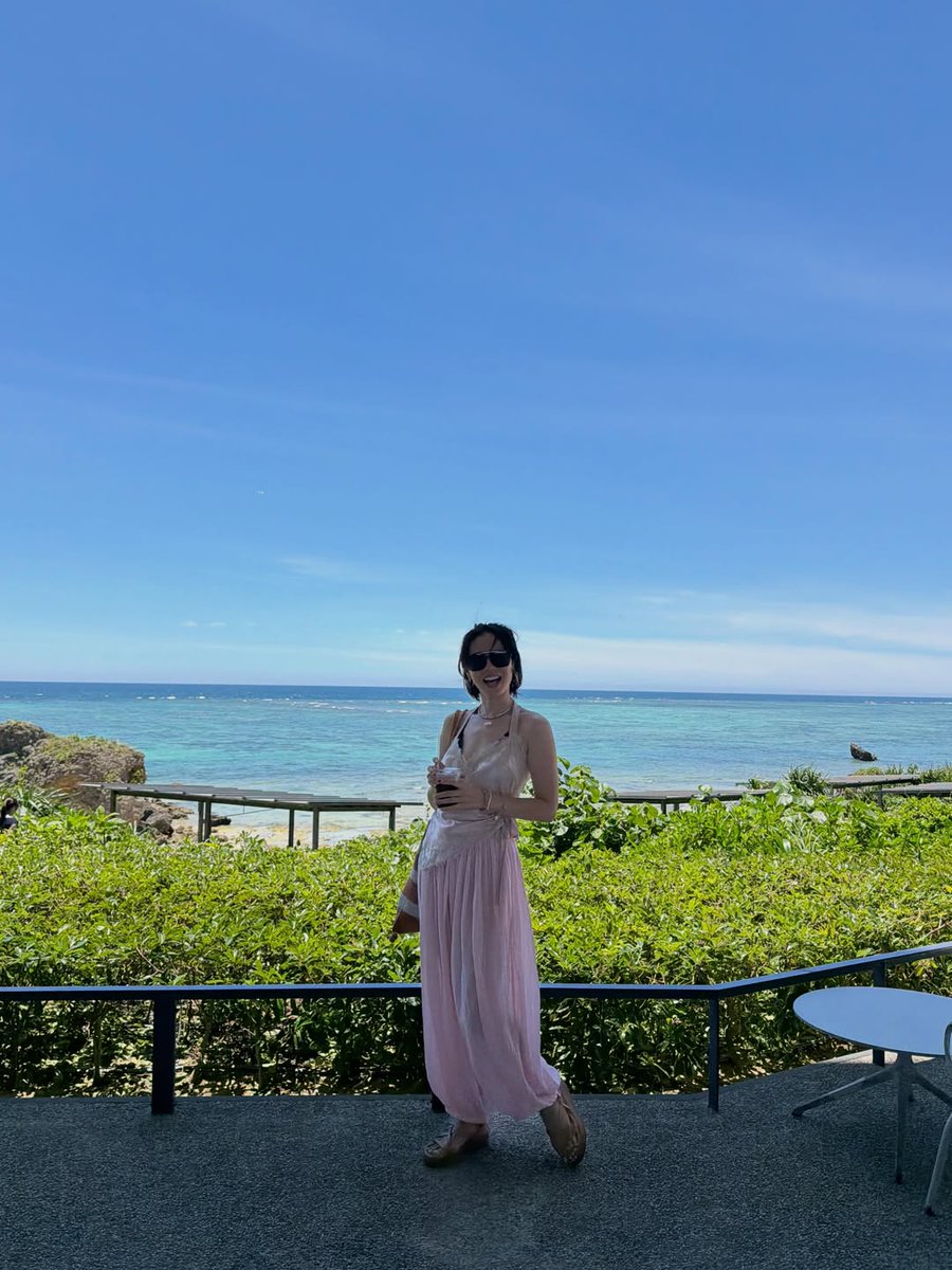 BinJinHand_22's tweet photo. #Yejijand: 3일째✌️ 

Enjoy your trip #KimFamily and friends!🥰🥰🥰 

#Yejinfoot_official #SonYeJin #Yejin #SonEonJin #EonJin #BinJin #HyunBin #KimTaePyung #TaePyung #KimWooJin #WooJin #Alkong #KimSon #HyunSon 

[06.20.2026] https://t.co/ffgCjM0bTV