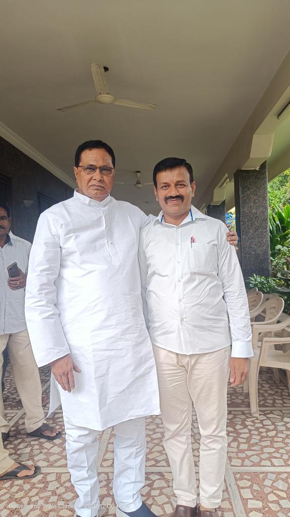 Shadagonda's tweet photo. 💐 ఉమ్మడి ఆంధ్రప్రదేశ్ మాజీ హోంమంత్రి, తెలంగాణ పెద్దలు ,సీఎల్పీ మాజీ నేత, అజాతశత్రువు శ్రీ కుందూరు  జానా రెడ్డి గారికి జన్మదిన శుభాకాంక్షలు💐🎂 https://t.co/JgWWH9ecn7