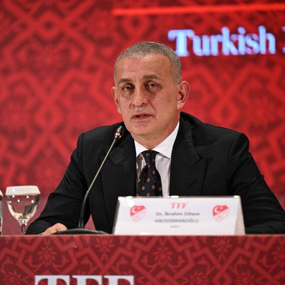 samiyengundem's tweet photo. 31 Mart | İbrahim Hacıosmanoğlu: “Kupayı alıp geleceğiz.”

20 Haziran | Türkiye, gol atamadan Dünya Kupası’na veda etti. https://t.co/azF1GhkZzG