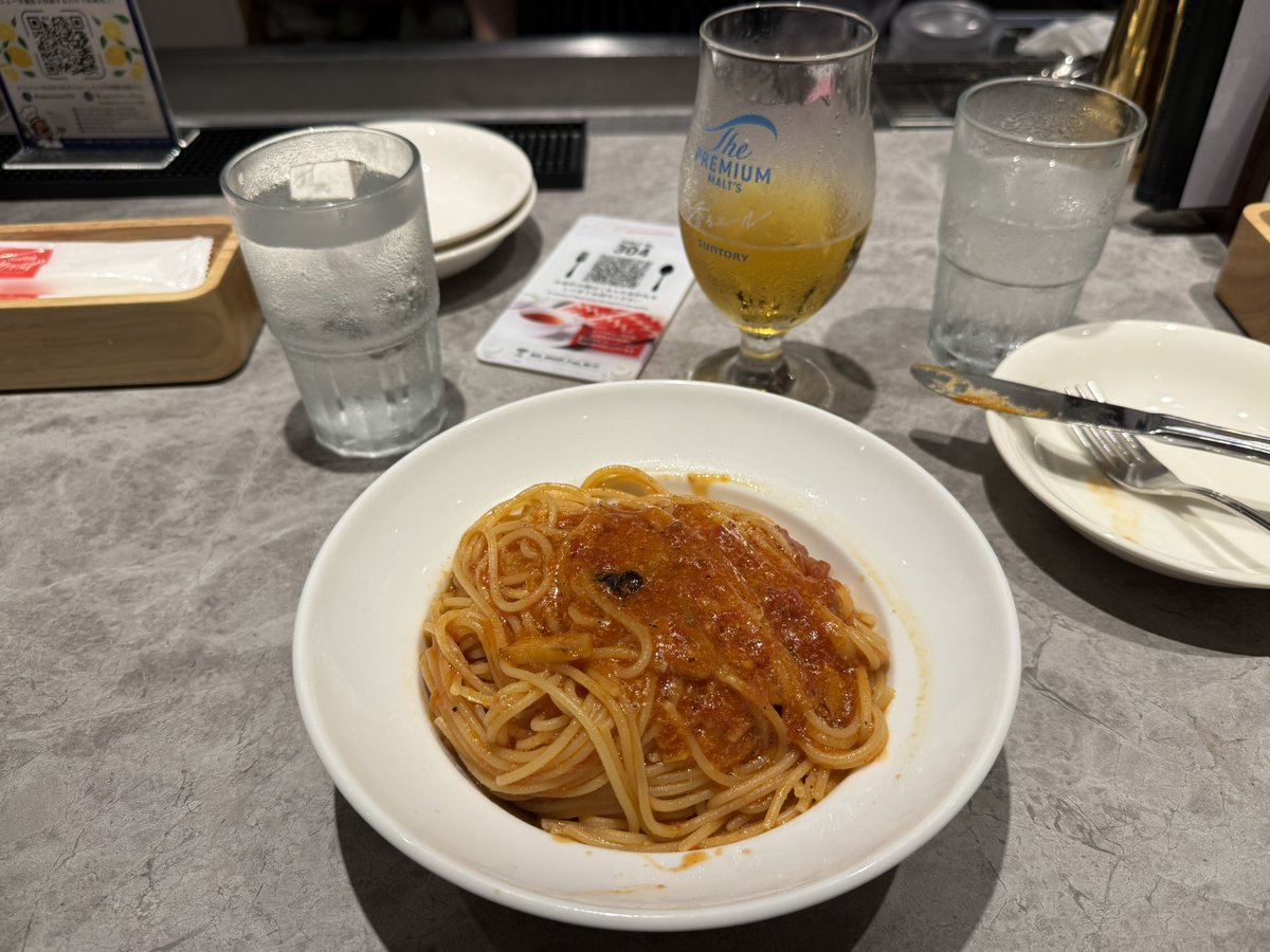 noblingbling33's tweet photo. トマトとニンニクのパスタは裏切らない https://t.co/PfxqbKUcgj
