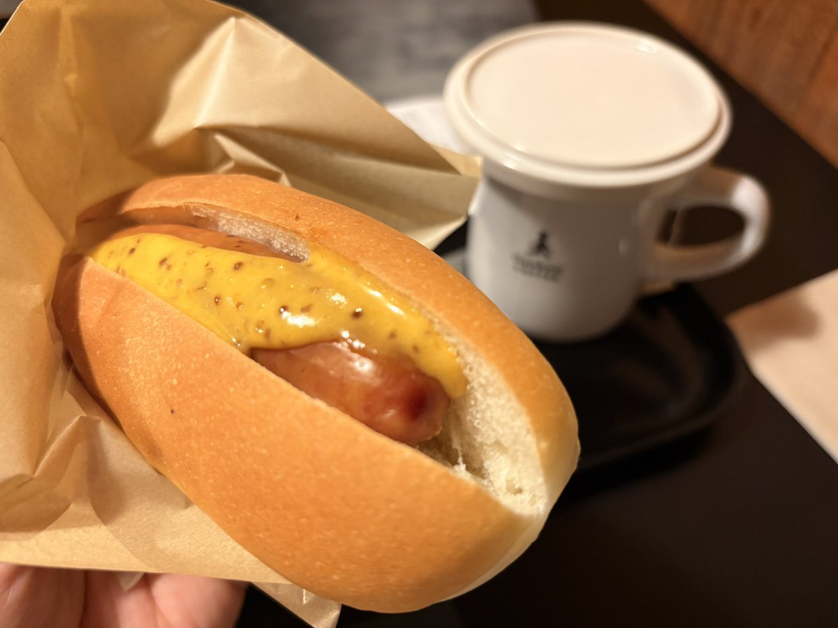 wa_gomu's tweet photo. 🇩🇪🌭うまい。 https://t.co/IfWkJ5aKNL