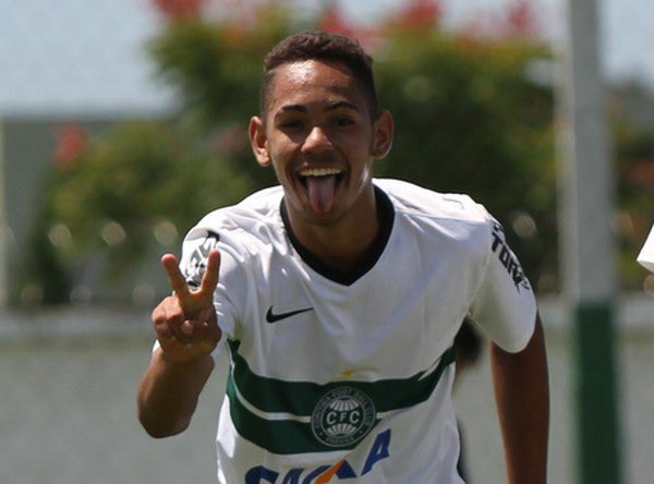 Coritiba's tweet photo. 2️⃣ https://t.co/TFCLnqqqhb
