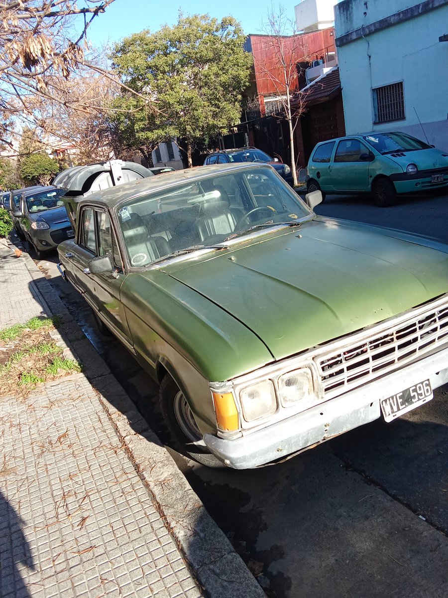 madame_anti's tweet photo. Hoy en la calle encontré esta reliquia que hace llorar a las kukas y zurdos .
Jajjajajaaj https://t.co/cWQDtMbL1M