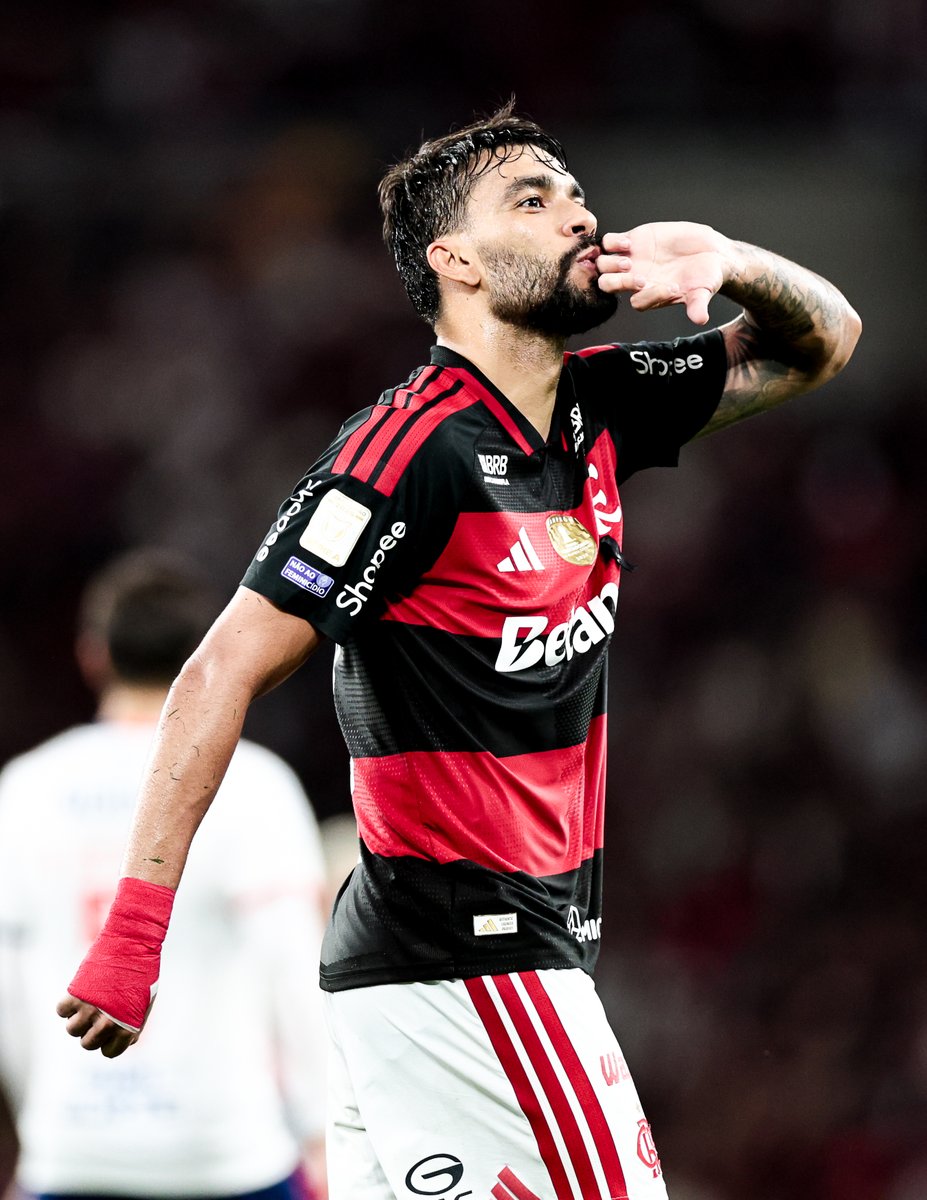 Flamengo_es's tweet photo. Cuando quieran hablamos del primer tiempo de este crack. https://t.co/rVNJe9hgsr