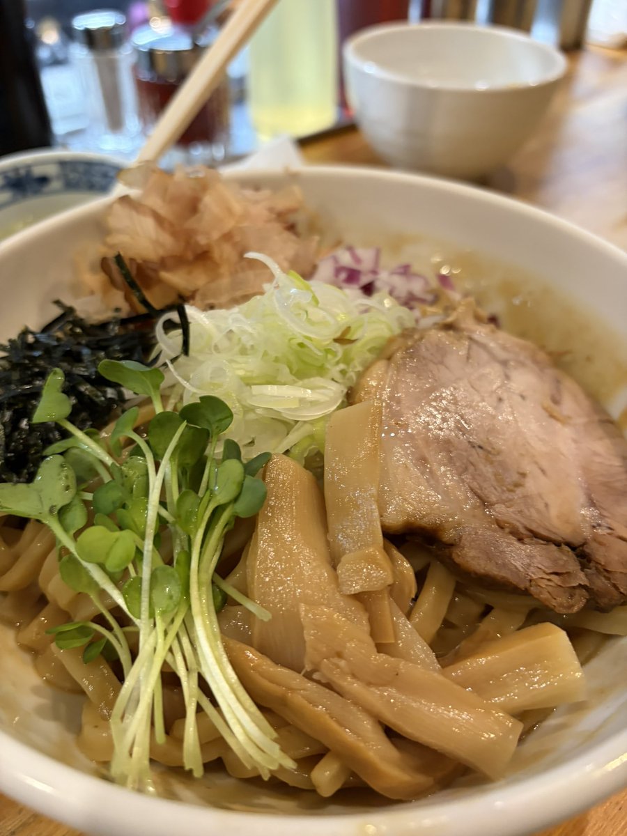 hoto76_4's tweet photo. りんりん亭特盛食った。 https://t.co/EXax2uy8Xf