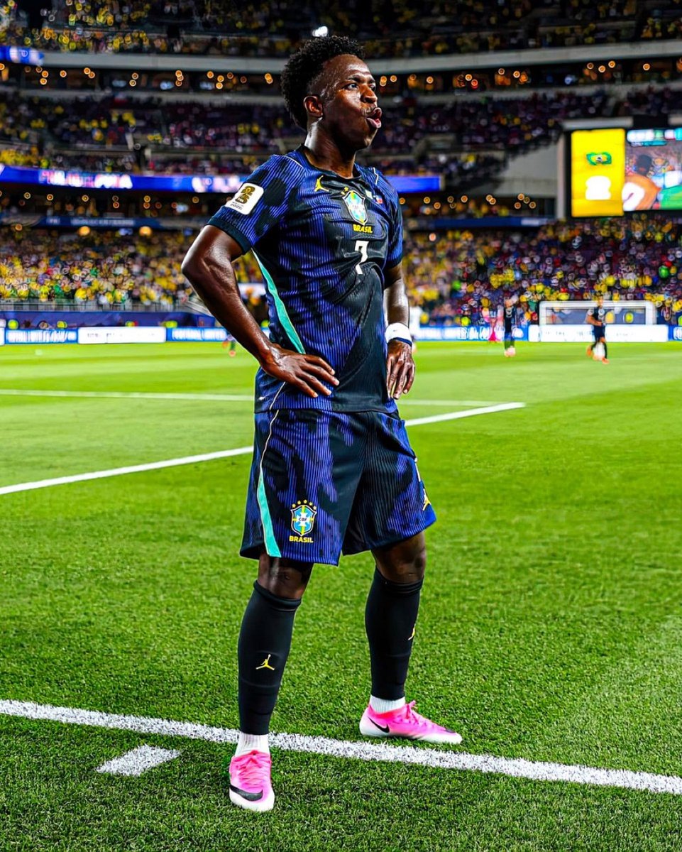 KalshiEPL's tweet photo. 🚨DO YOU KNOW: Vinícius Jr. has been directly involved in 73% of Brazil’s goals across the last two World Cups. 🇧🇷

8 goal contributions from Brazil’s 11 goals.🔥 https://t.co/YE1adfqRzk