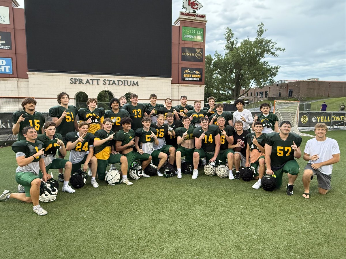 BobcatFB's tweet photo. Bobcats made a run winning the King of Spratt goal line challenge tonight at MoWest Camp! #OneVision https://t.co/L2V1as6AYK