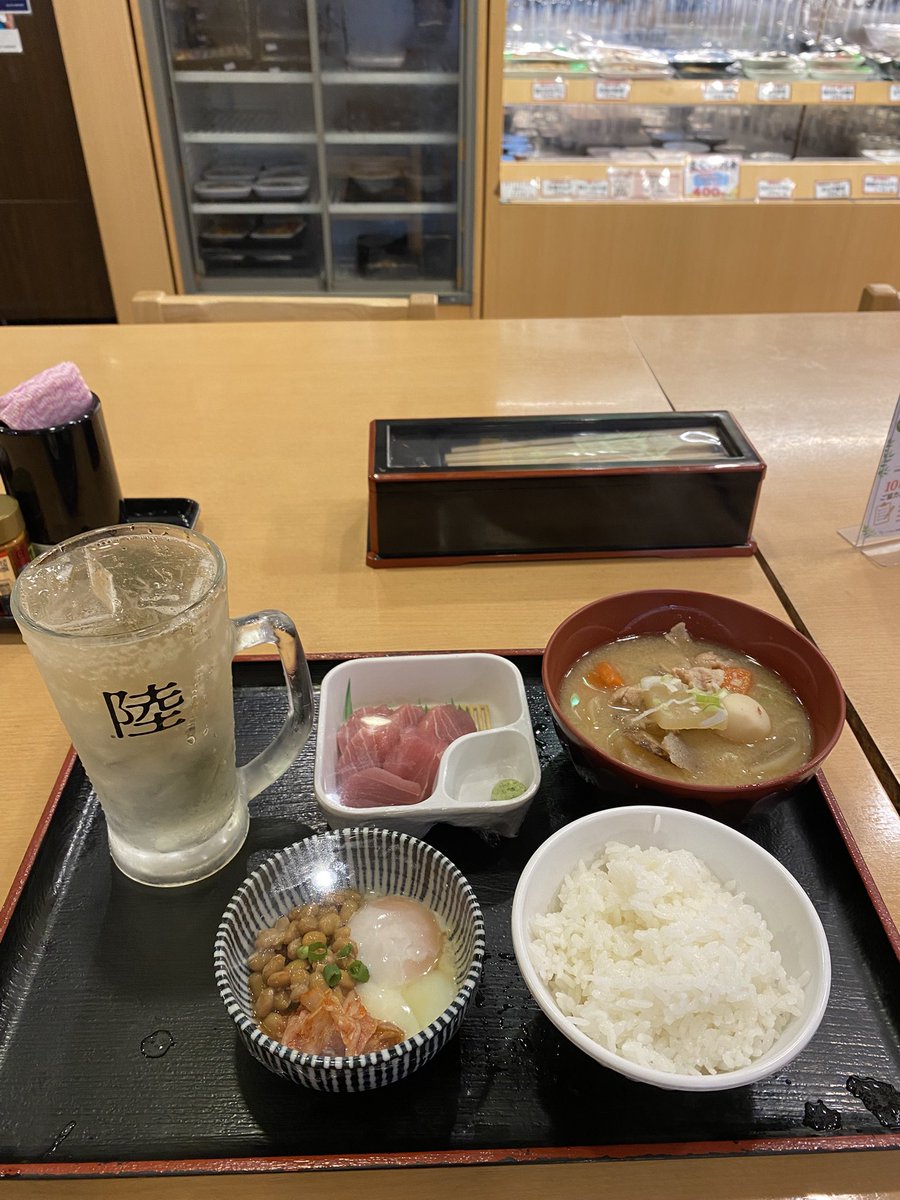 SHODARTS0403's tweet photo. 腹が減っては戦はできぬ😌
しっかり食べてハウス参加してきます💪

#わが家の食堂
#日暮里 https://t.co/WFkbRkDZtr