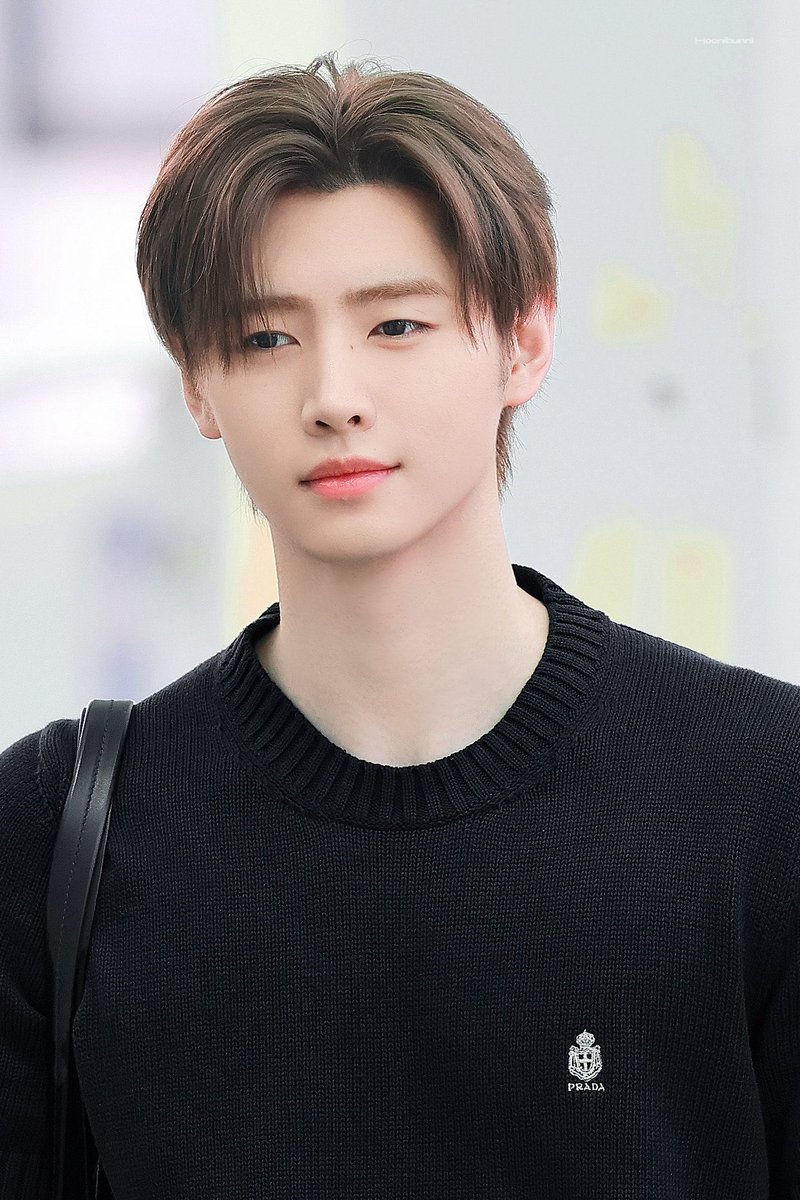 psh_chartmaster's tweet photo. [INFO] SUNGHOON ranked #42 on May Boy Group Individual Member Brand Reputation Ranking and highest among members 

CONGRATULATIONS SUNGHOON
#ENHYPEN_SUNGHOON #엔하이픈_성훈 
@ENHYPEN_members https://t.co/qTLowKxJIS