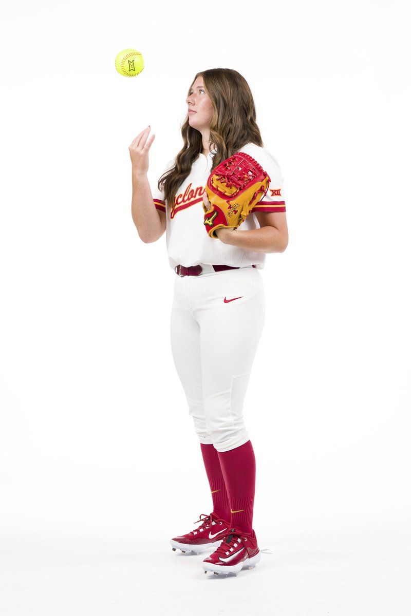 23Kdiggs's tweet photo. Headed to Ames!!! Can’t wait 💛🌪️❤️#next2 #ISU https://t.co/VCpYJo2Ybx
