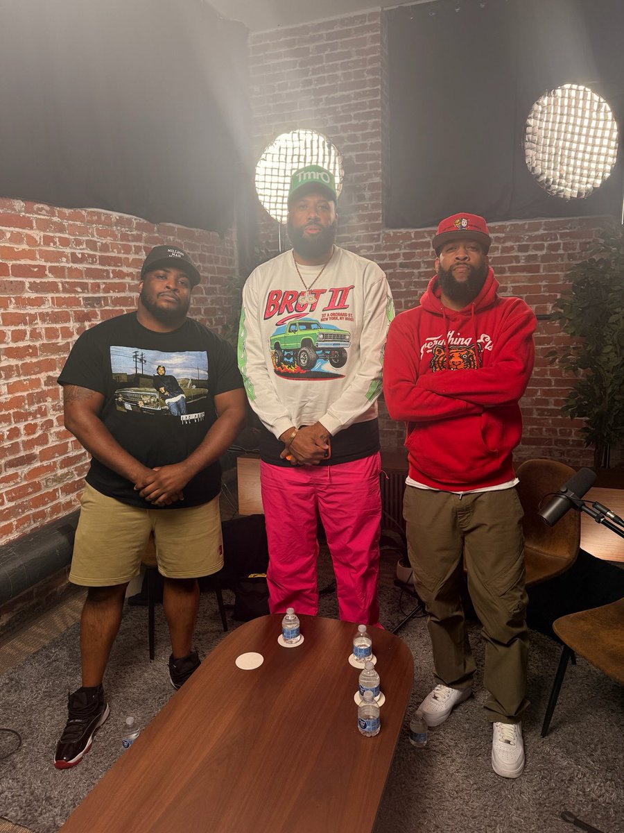 LowKeyUHTN's tweet photo. .@UHTNpod x @DonCannon x @HeirtightJC https://t.co/wlOXtA4oph