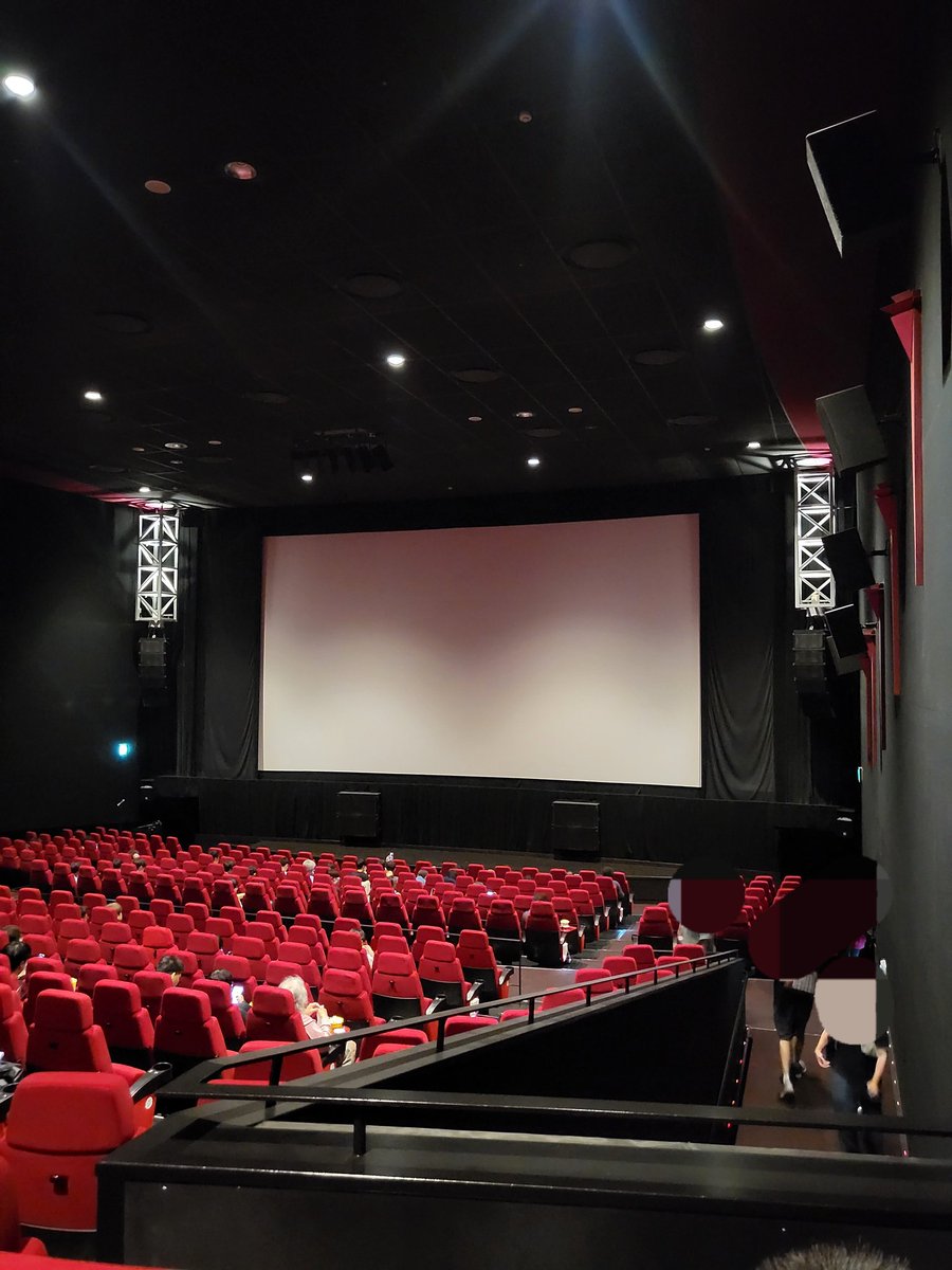 _0_setsuna_0_'s tweet photo. #映画蓮ノ空
来たぜチネチッタ川崎！
Ruri&amp;To舞台挨拶１回だけでも座席用意してくれてありがとうございます(´；ω；｀)
劇場ひろーい笑
ちょっと遠いけど推しが見れるので良き良き(*´꒳`*) https://t.co/7XaPTeKd82