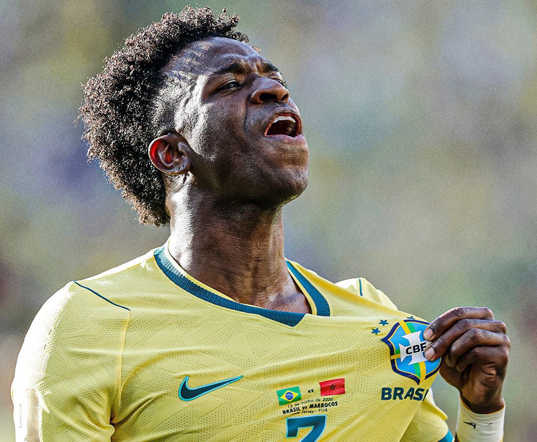 victorbarbuza's tweet photo. PROTAGONISTA no Real Madrid e na seleção.

Esse me dá orgulho demais. 🇧🇷 https://t.co/BovNaElIkL