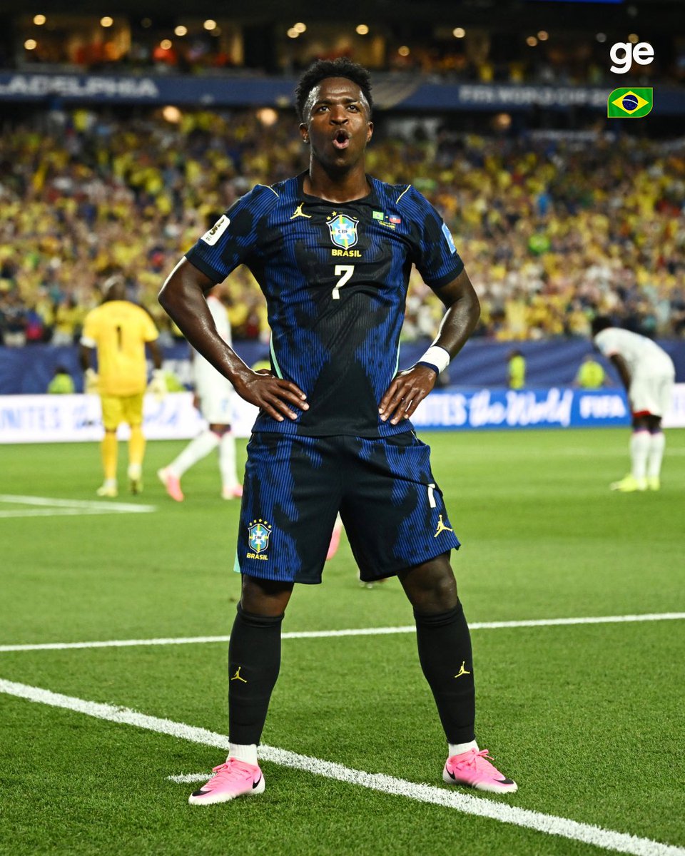 geglobo's tweet photo. Aura que fala, né? 🇧🇷⚽7️⃣

Vinícius Júnior, do BRASIL! 

📷 Reuters⁣⁣⁣⁣⁣
⁣⁣⁣⁣⁣
#CopaNaGlobo #ge2026 #futebol #foto #TáLiberadoAcreditar #seleçãobrasileira #brasil #vinijr https://t.co/PxkaFl20y2